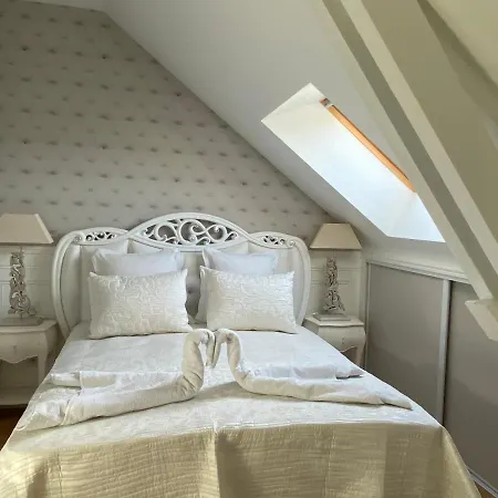 招待所 舒适型住房度假屋 特鲁瓦