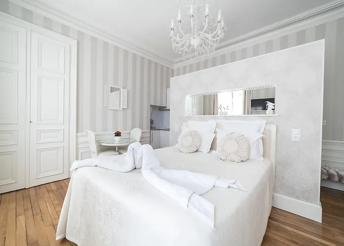 La Demeure De Charme 게스트하우스 트루아