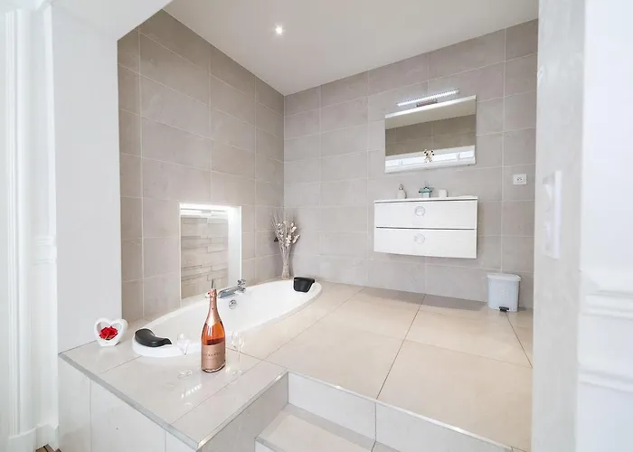 La Demeure De Charme 4* 트루아