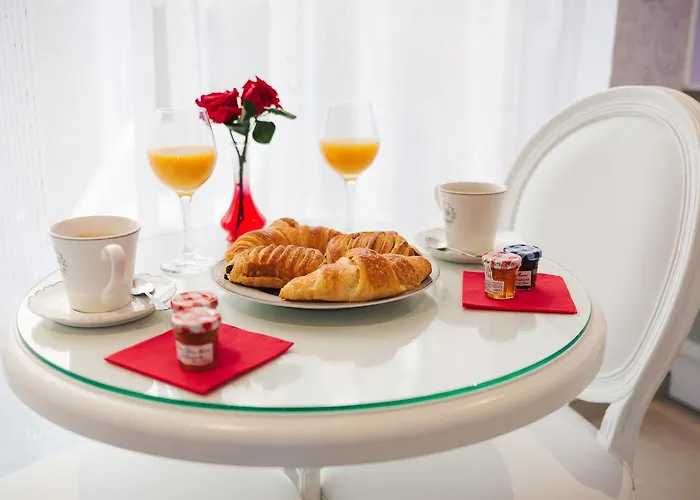 La Demeure De Charme 게스트하우스 트루아